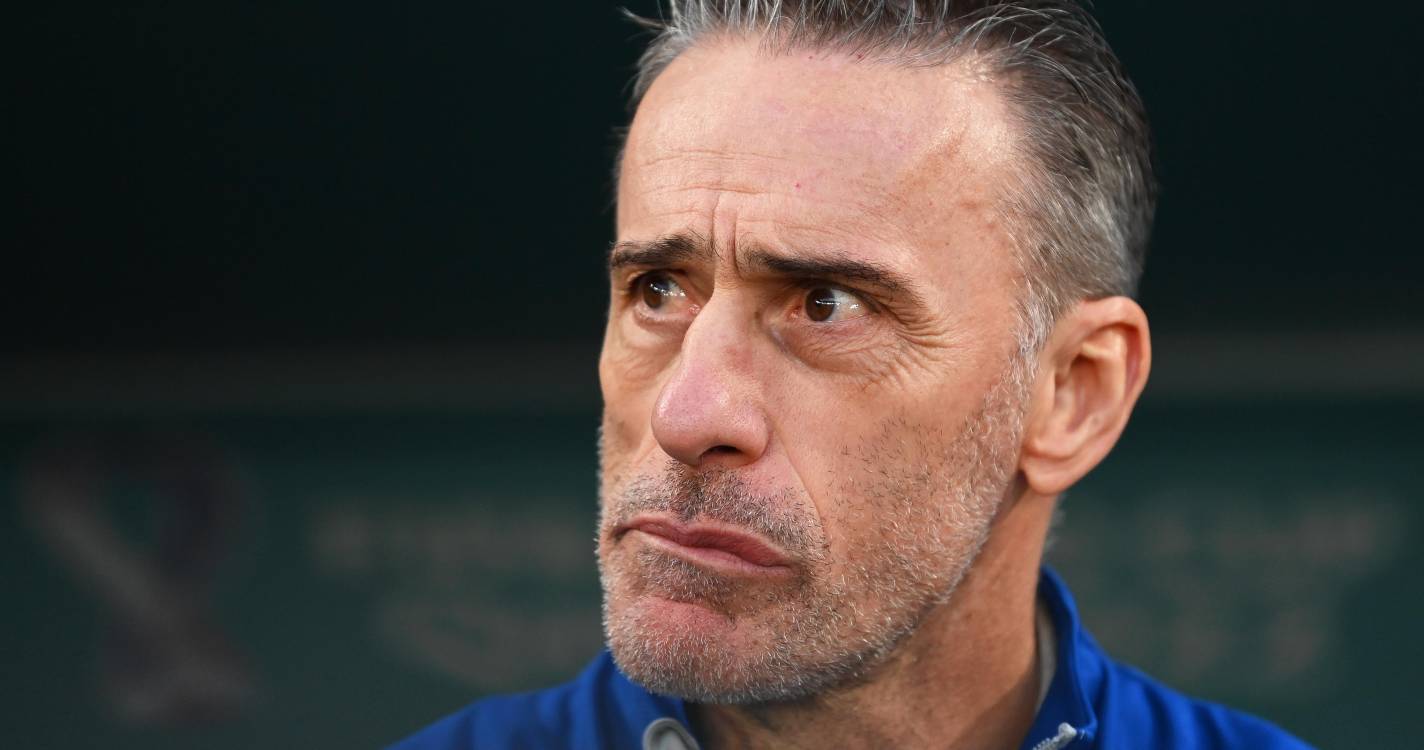Paulo Bento despedido de selecionador dos Emirados Árabes Unidos