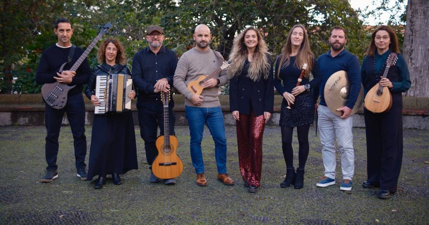 Livro e álbum ‘Mulheres com História’ dos C’Azoada prestam homenagem à mulher madeirense