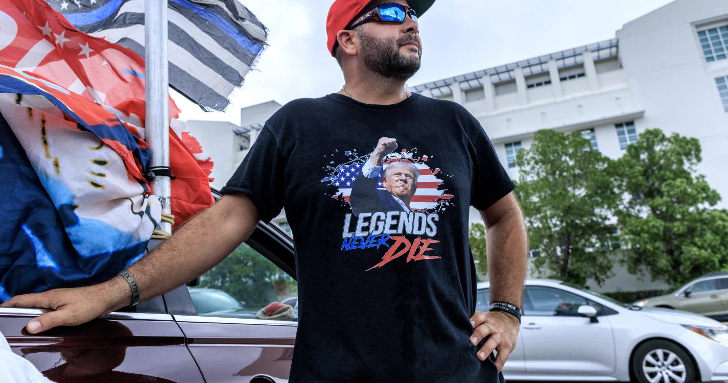 Começa julgamento do homem acusado de tentativa de homicídio de Trump