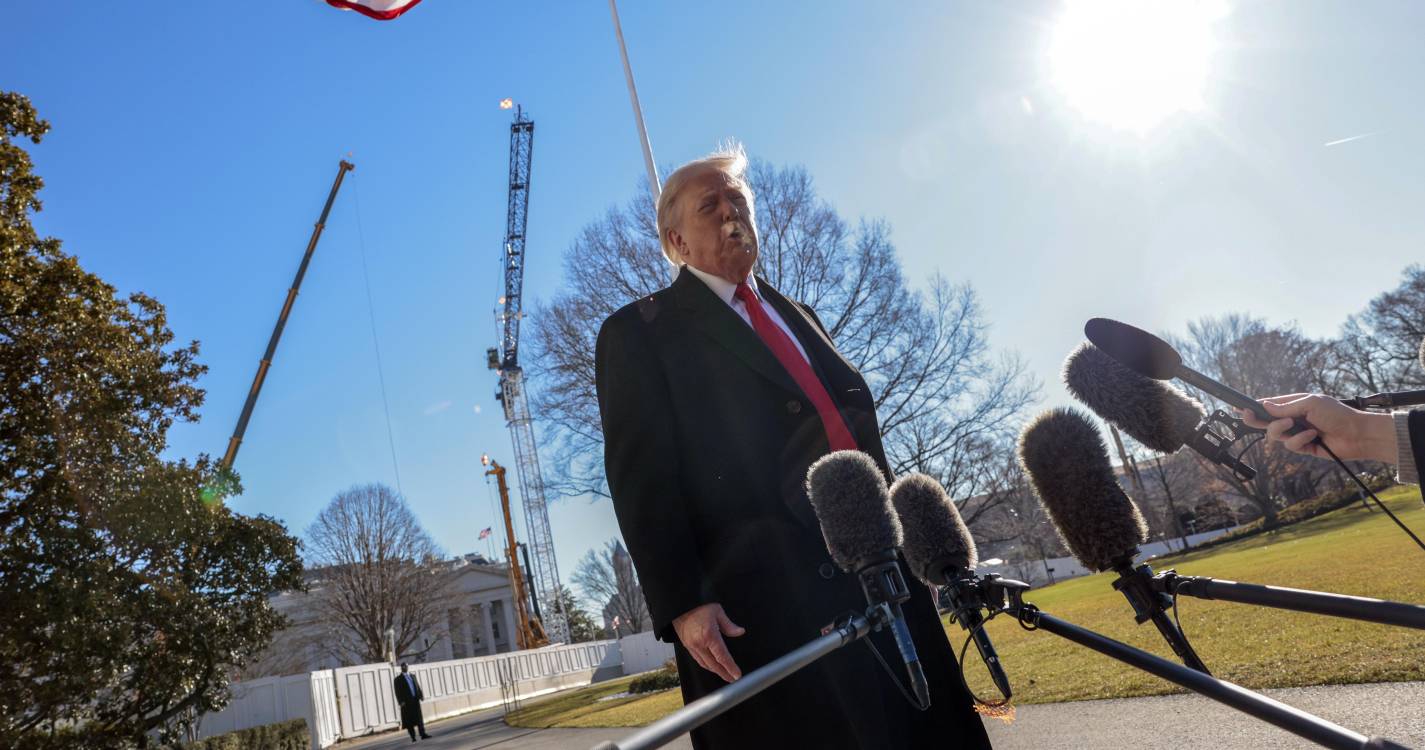 Irão: Trump garante agir “com muita firmeza” se manifestantes detidos forem executados