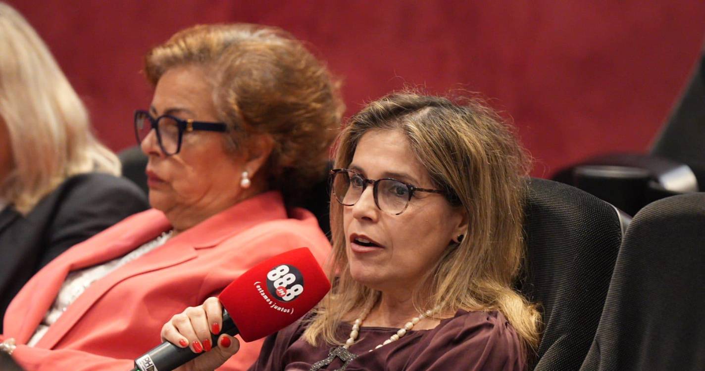 Jornadas Madeira: Deputada municipal do PSD/CDS elogia espírito democrático da Assembleia