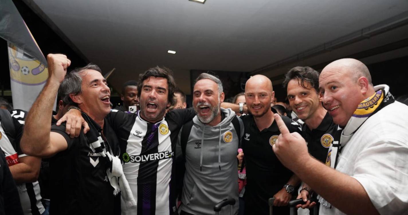 Jogadores do Nacional recebidos no Aeroporto por multidão em festa (com fotos)