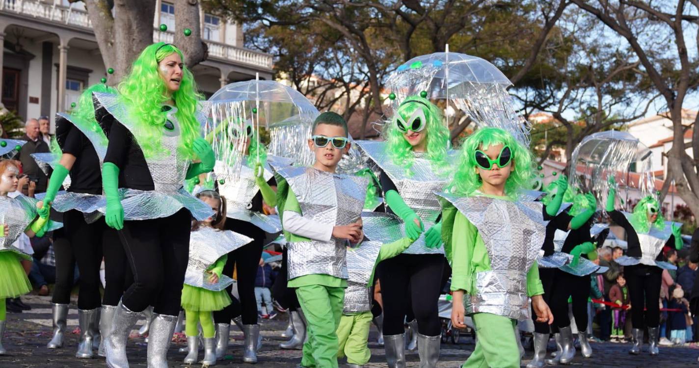 Veja como tem sido o Domingo Gordo na Madeira (com fotos e vídeo)