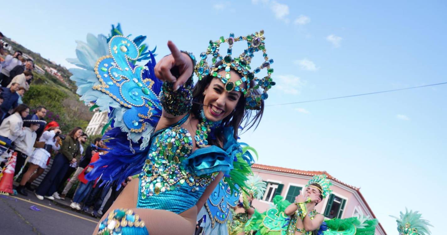 Veja como tem sido o Domingo Gordo na Madeira (com fotos e vídeo)