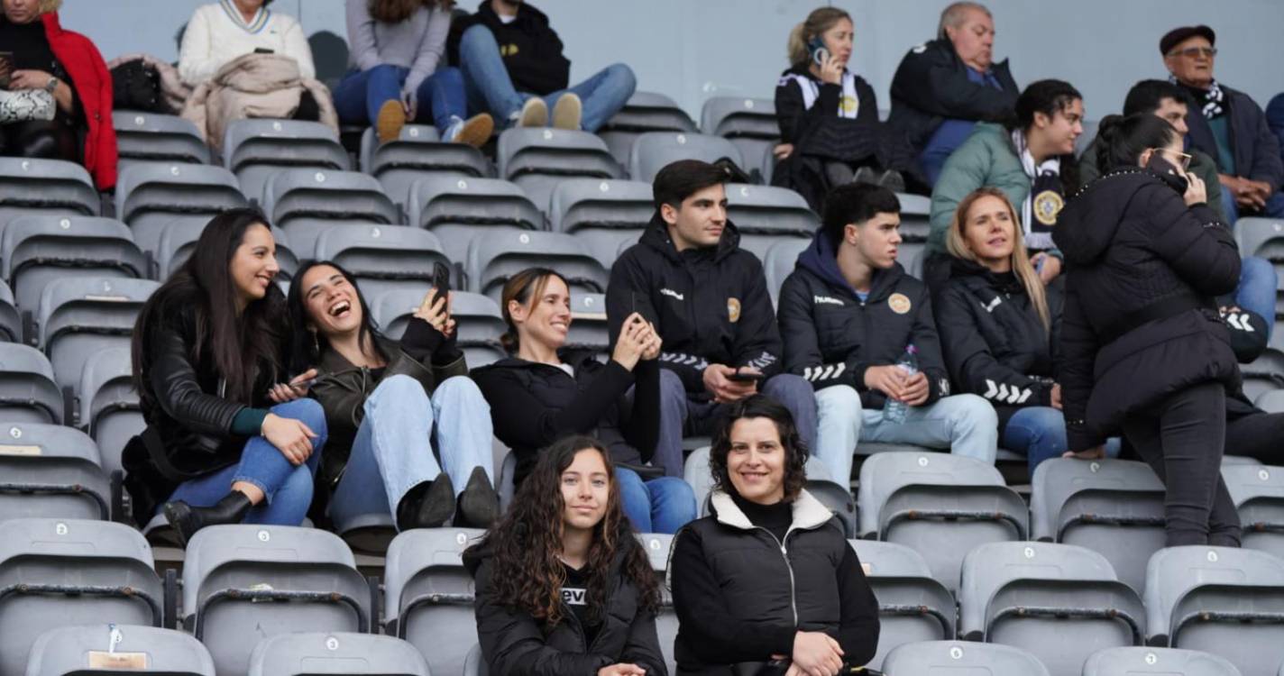 Veja quem está nas bancadas do Estádio da Madeira para o Nacional-AVS