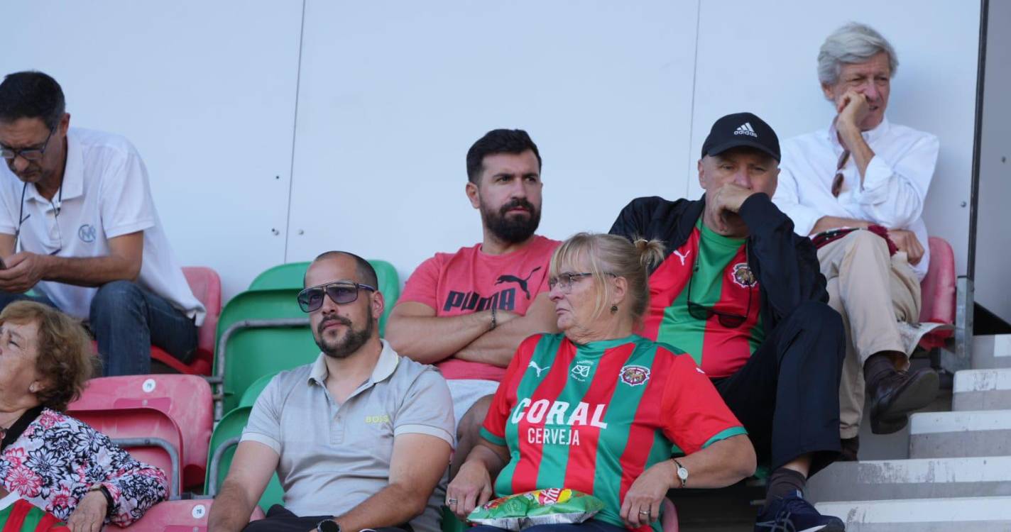 Veja quem está nos Barreiros para assistir ao Marítimo vs Académico Viseu