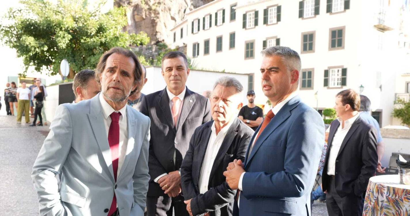 Cerimónia muito concorrida no regresso de Rui Marques à Câmara da Ponta do Sol