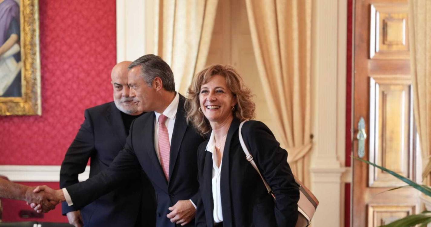 Cristina Pedra e Pedro Calado na sessão de tomada de posse