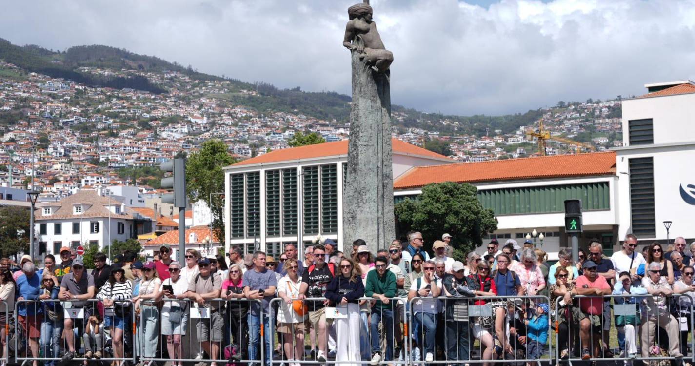 Carnaval vai ter dois desfiles noturnos
