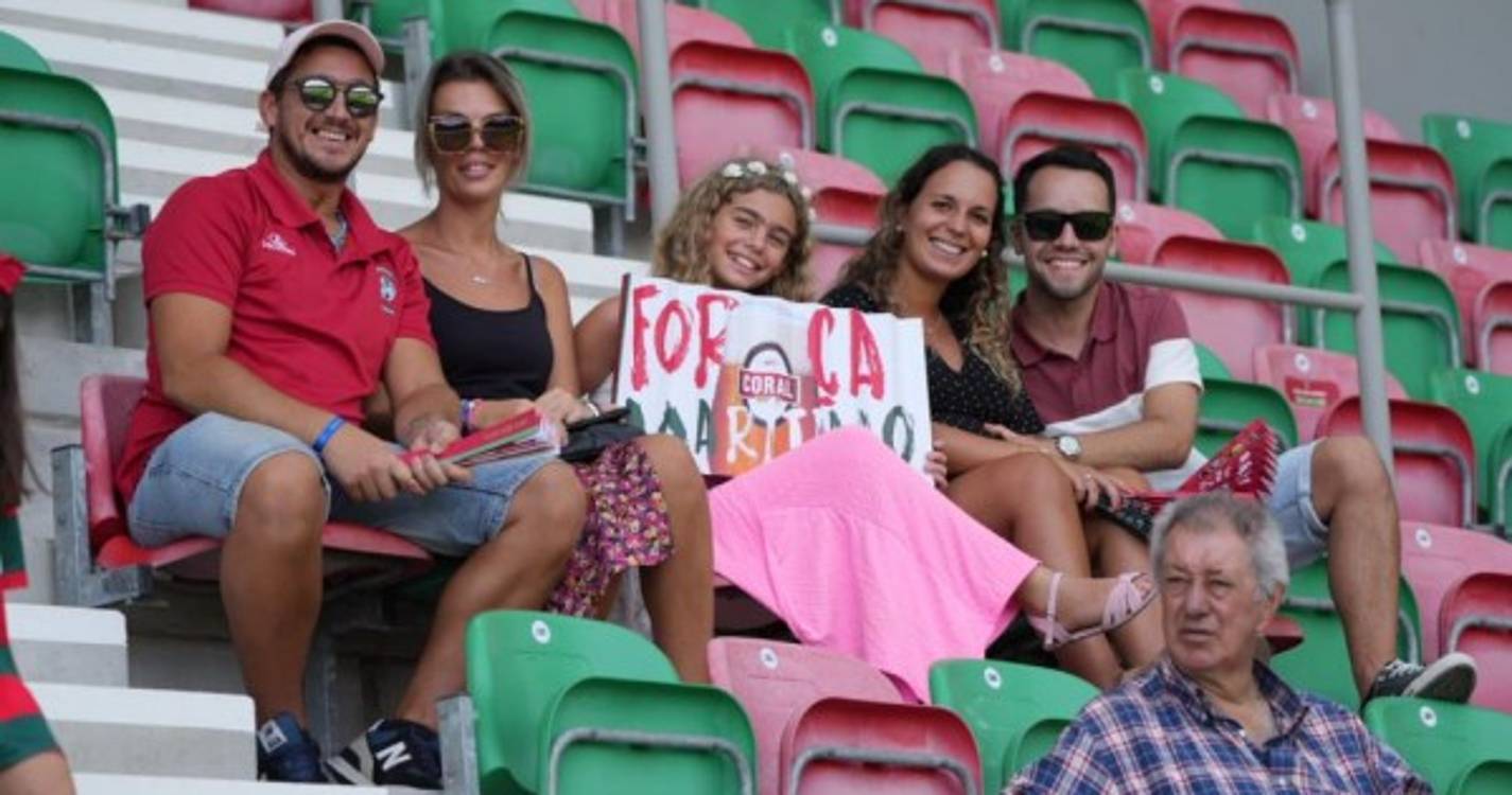 Veja quem está a assistir ao Marítimo-Guimarães (com fotos)