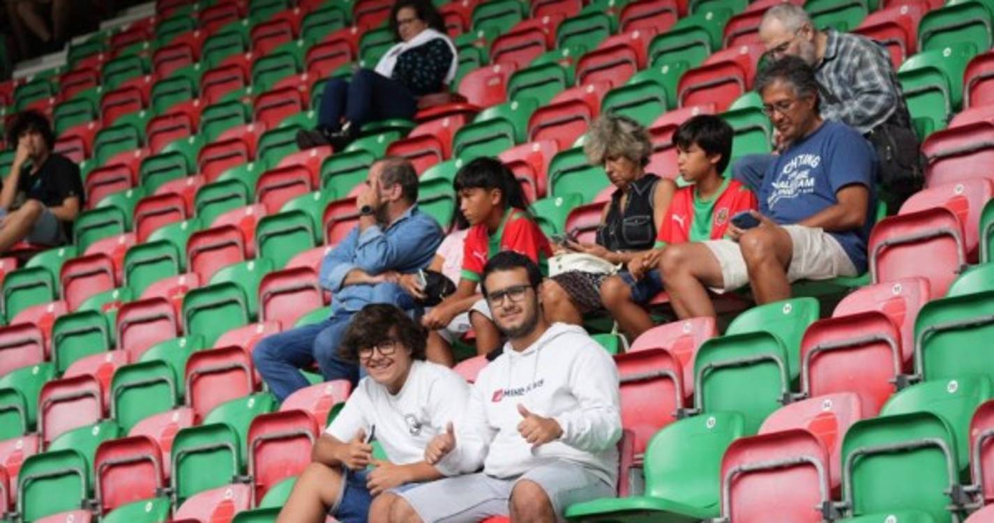 Veja quem está no Estádio dos Barreiros para assistir ao Marítimo-Gil Vicente