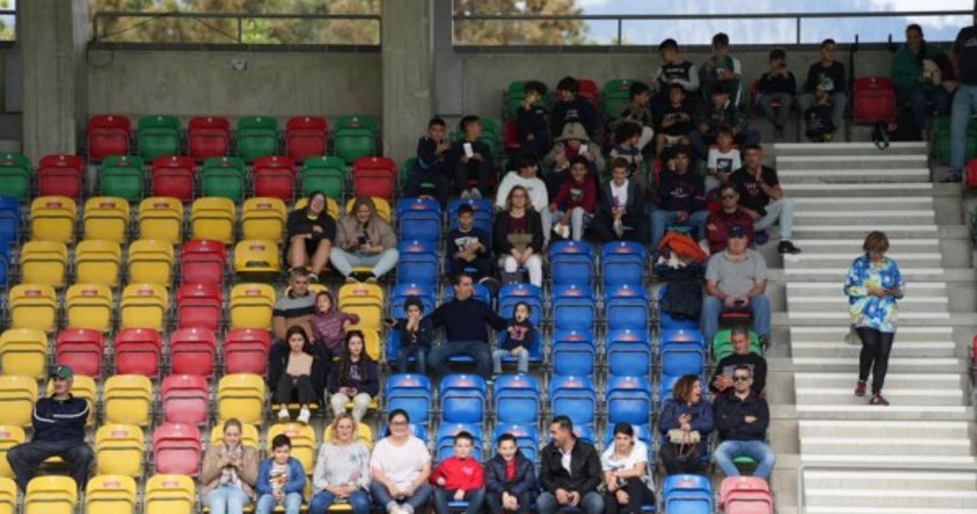 4Litro já fazem o ‘aquecimento’ nos Barreiros (com fotos)