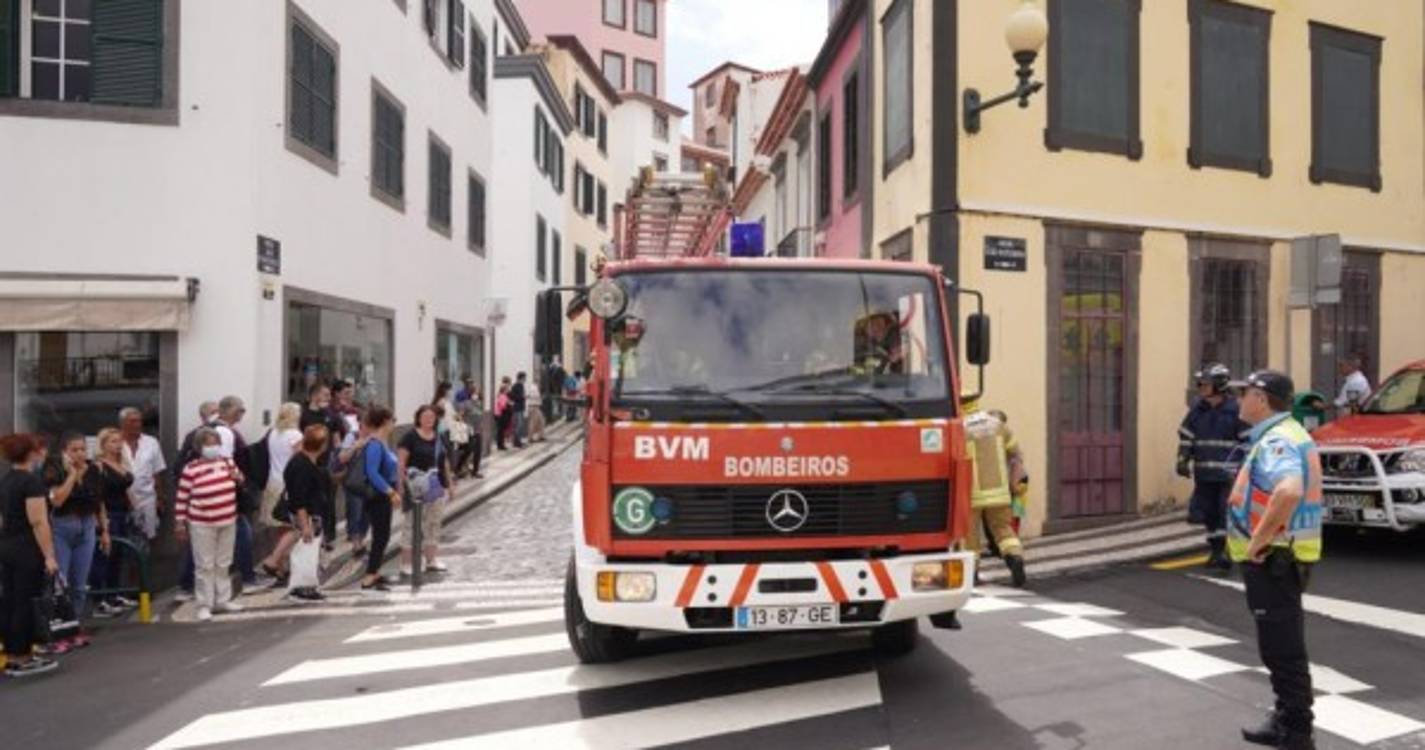 Falso alarme para incêndio na Rua do Esmeraldo mobiliza 2 corporações (com fotos)