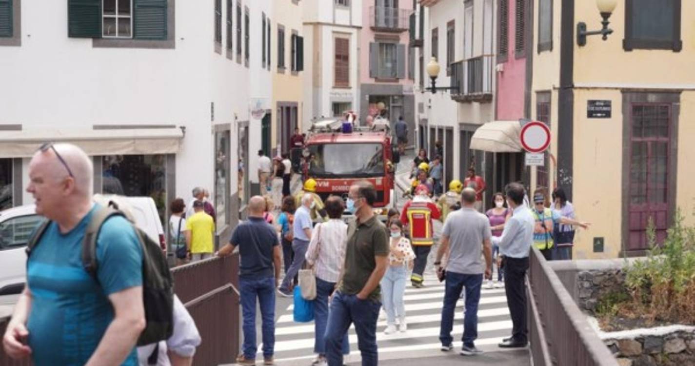 Falso alarme para incêndio na Rua do Esmeraldo mobiliza 2 corporações (com fotos)