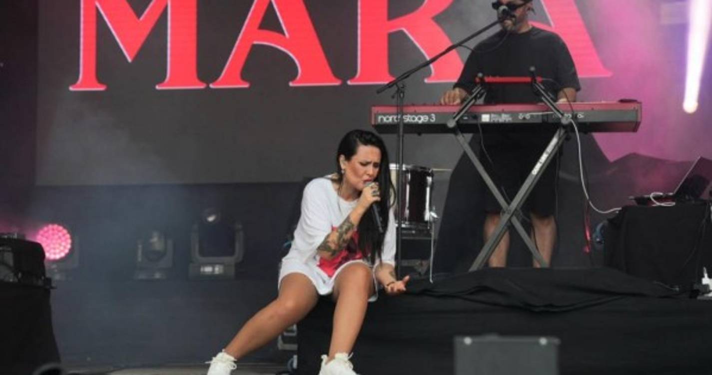 Mara estreia-se no último dia do Summer Opening (com fotos)