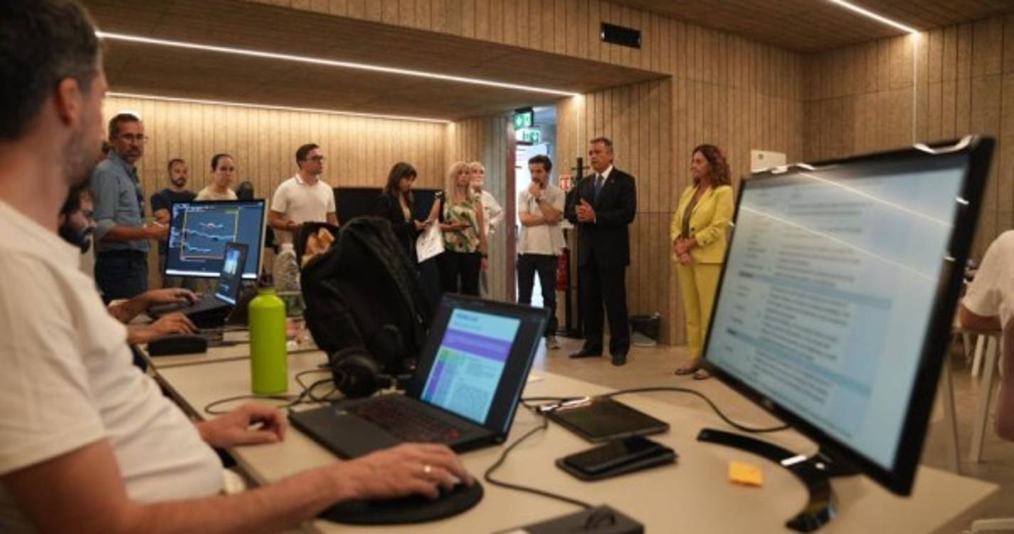 Pedro Calado visitou novo Centro Cultural e de Investigação do Funchal (com fotos)