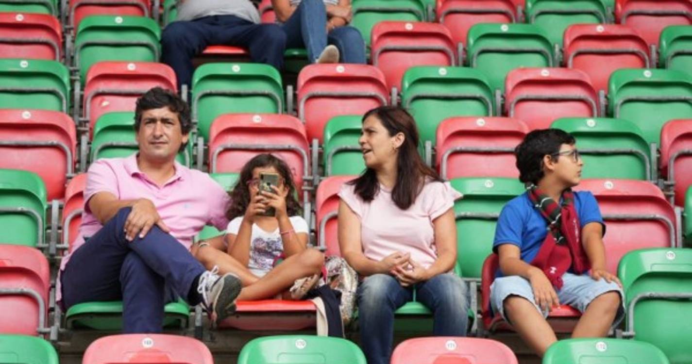 Veja quem está no Estádio dos Barreiros para assistir ao Marítimo-Gil Vicente