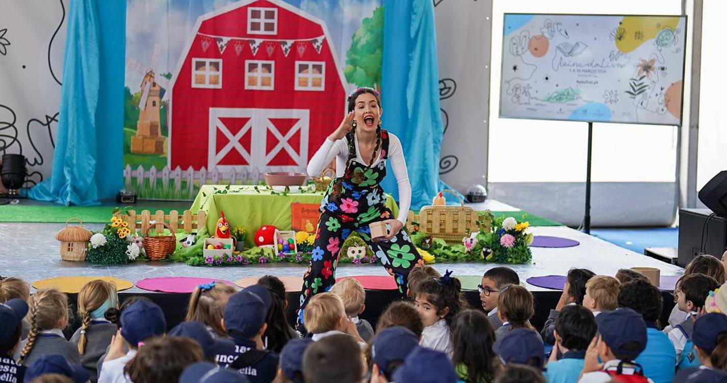 Teatro Musical ‘Picotá Picoti’ com Natália Bonito encanta na Feira do Livro
