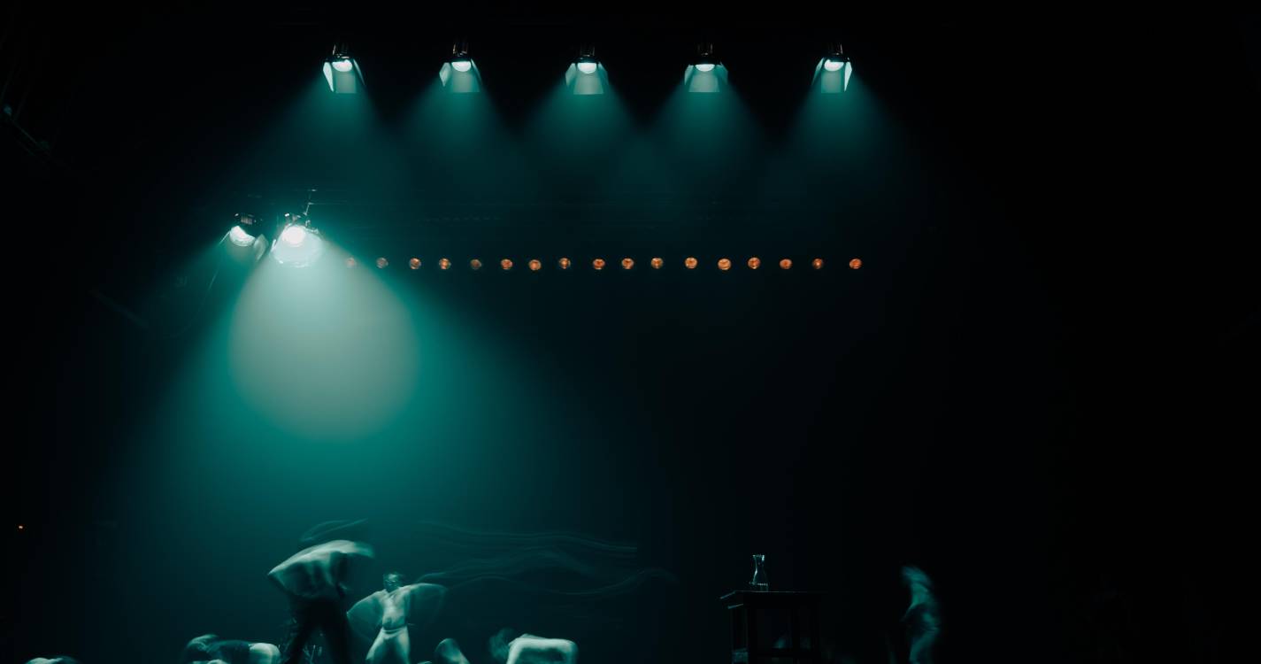 “O Ciclo da (In)Visibilidade” leva debates, filmes e espetáculos ao MUDAS