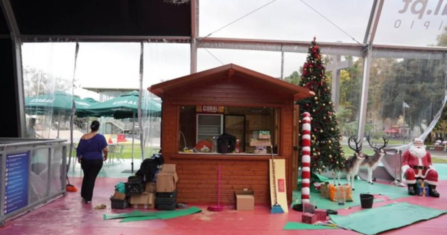 Funchal em contagem decrescente para a inauguração da pista de gelo (com fotos)