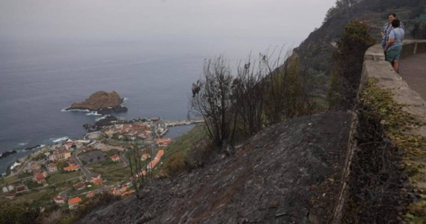Cenário desolador na Santa do Porto Moniz (com fotos)
