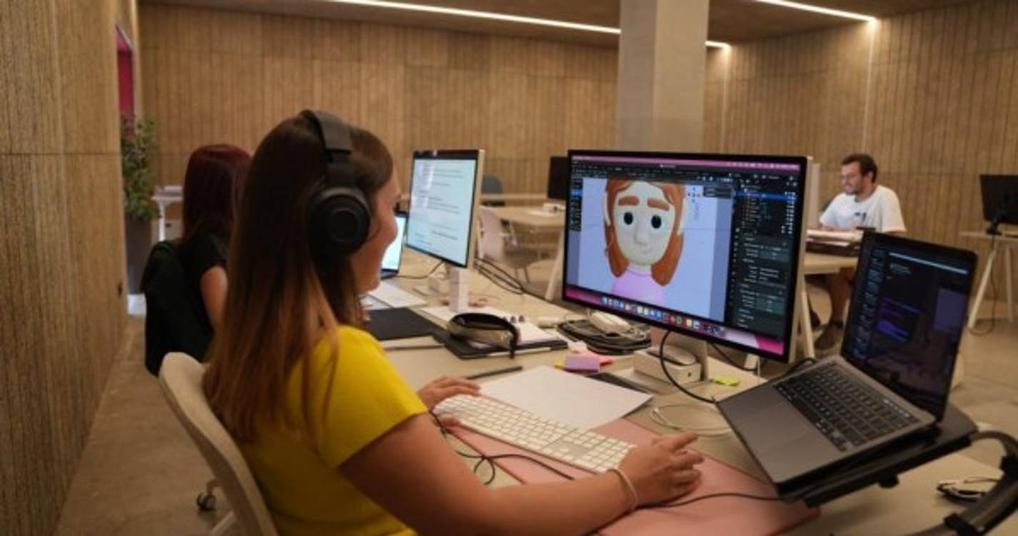 Pedro Calado visitou novo Centro Cultural e de Investigação do Funchal (com fotos)