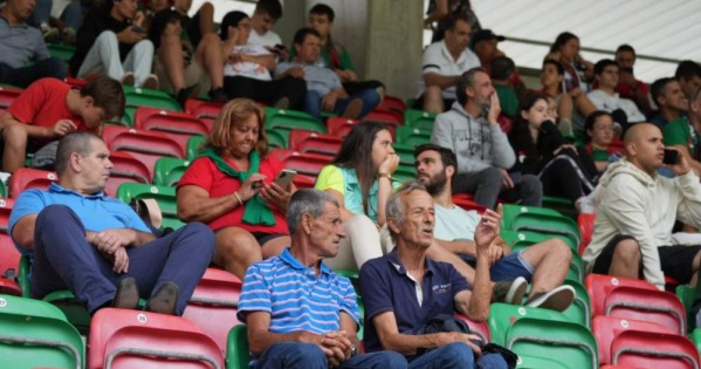Veja quem está no Estádio dos Barreiros para assistir ao Marítimo-Gil Vicente