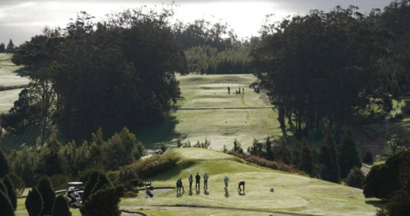 Veja as imagens do JM Golf Trophy que decorre no Santo da Serra