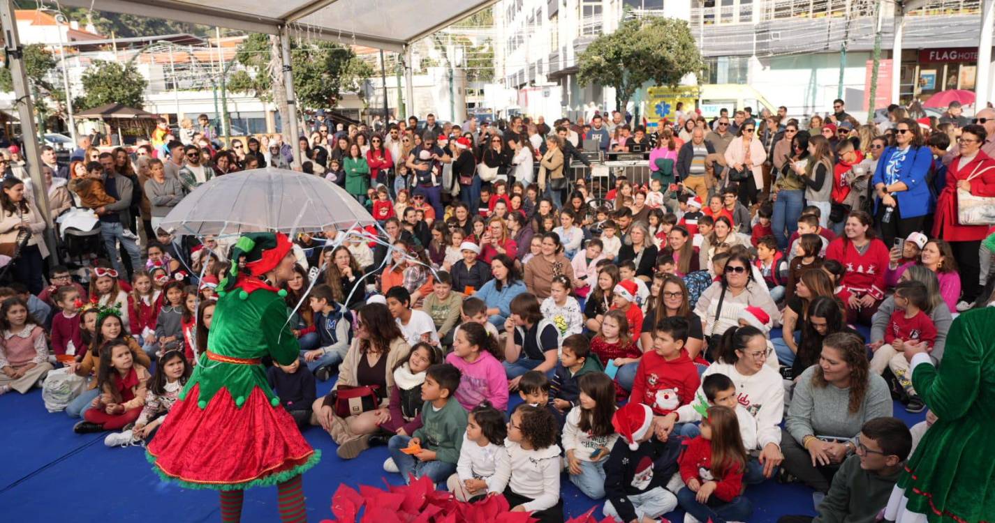 Pai Natal já chegou à Ribeira Brava e encantou miúdos e graúdos