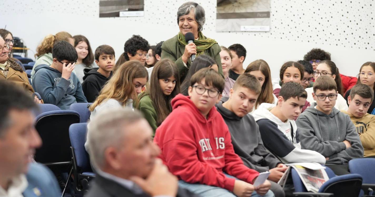 Professora Angelina: “Eu trabalhei num ambiente muito difícil para um ser humano”