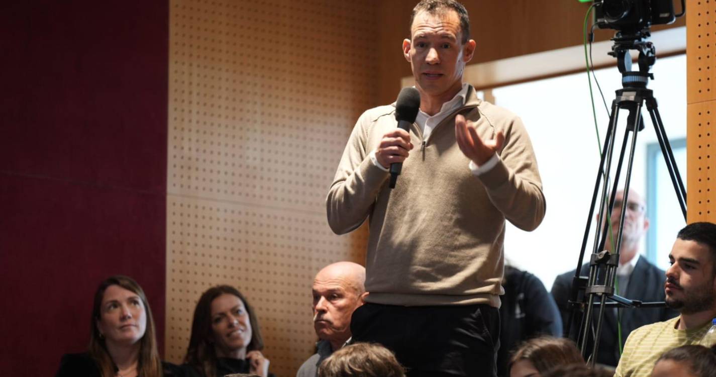 Parlamento na Comunidade: António Teixeira alerta para evolução tecnológica acelerada