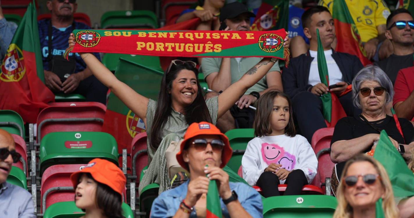 Veja quem está a assistir ao Portugal x Bélgica nos Barreiros (com fotos)