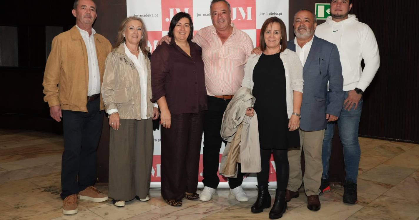 Sorrisos preparados para uma noite em grande com muita comédia (com fotos)