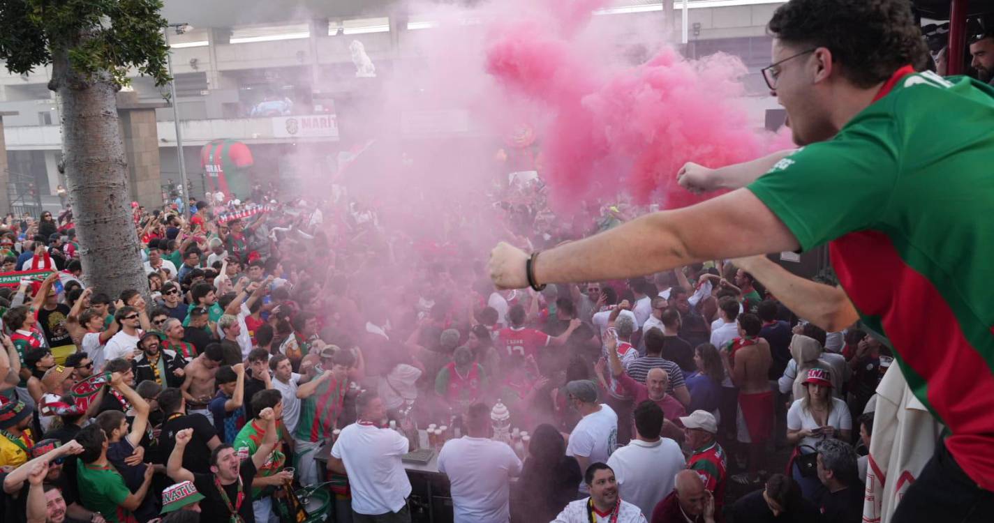 Festa ‘rija’ nos Barreiros após a confirmação do regresso maritimista à I Liga (com fotos e vídeos)