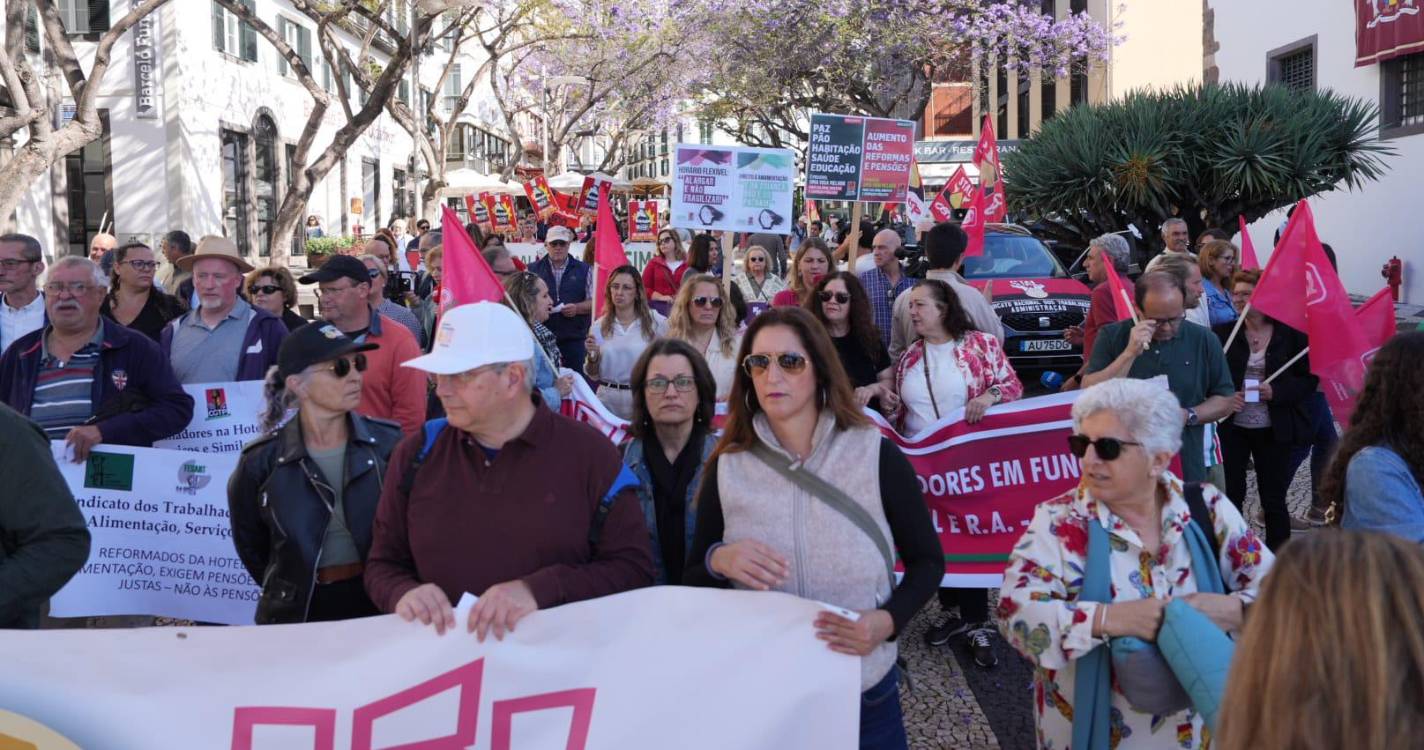 Dia de luta e de apelo à adesão à greve geral de 3 de junho contra pacote laboral (com fotos)