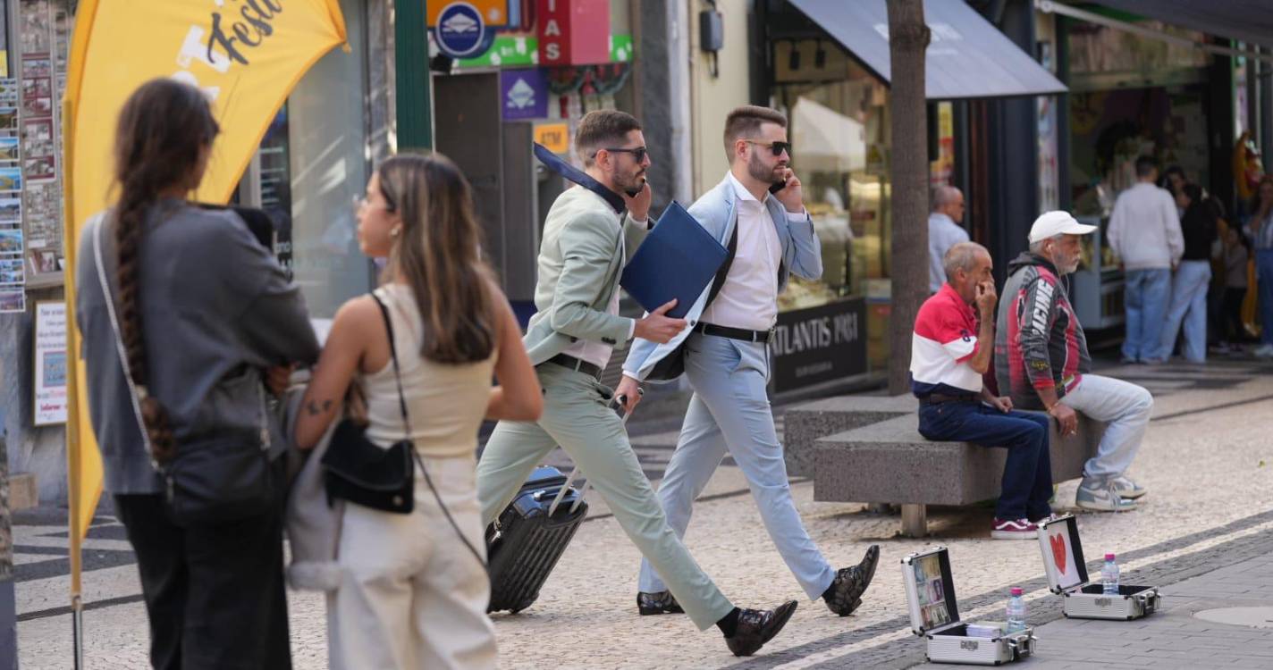Madeira Street Arts: Estátuas vivas já animam ruas da cidade (com fotos e vídeo)