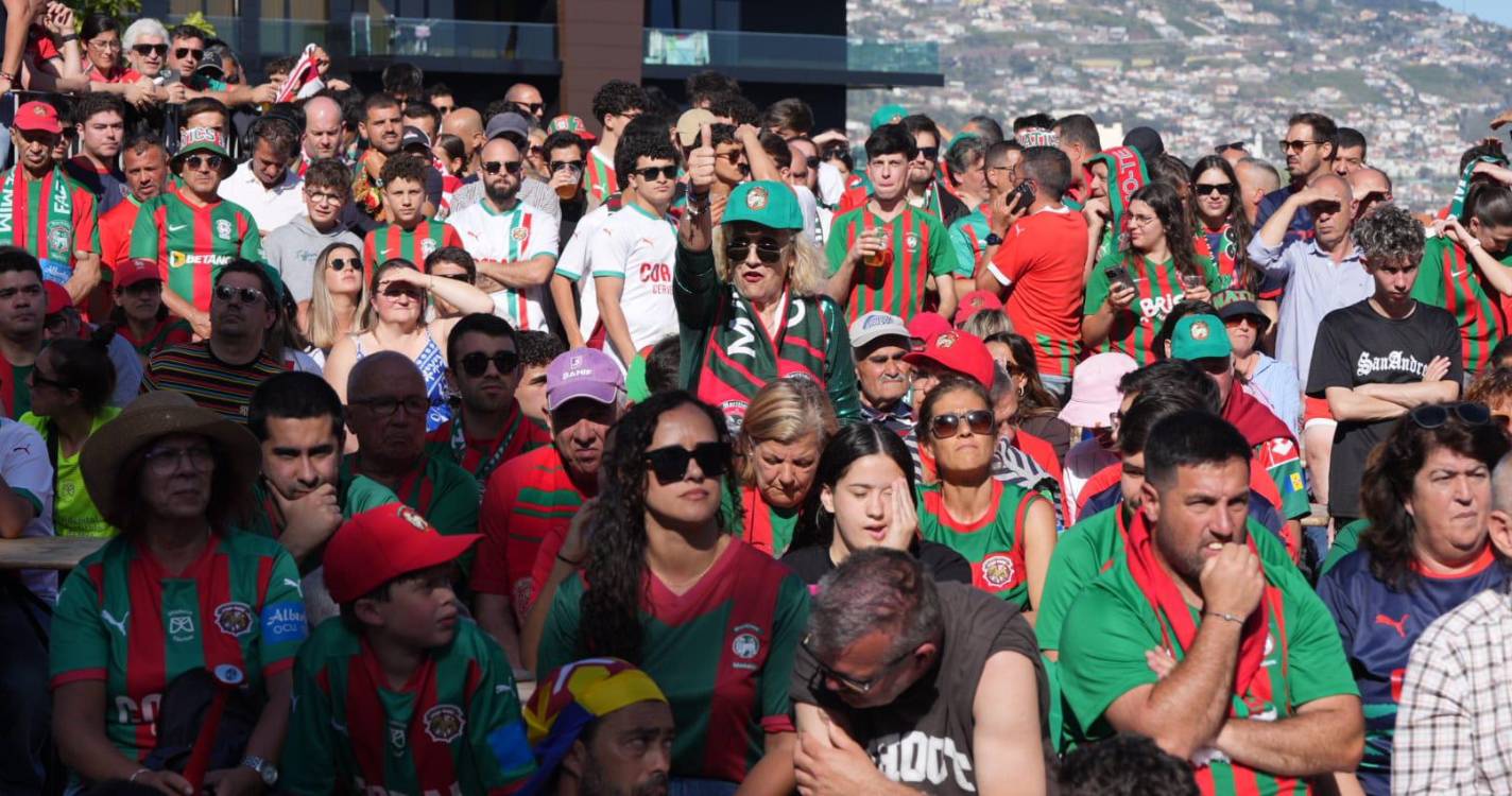 Veja o ambiente de festa na Fanzone dos Barreiros (com fotos e vídeo)