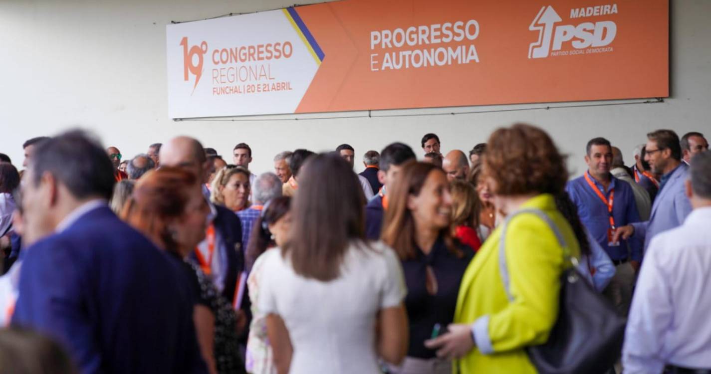 Tudo a postos para o Congresso do PSD (com fotos)