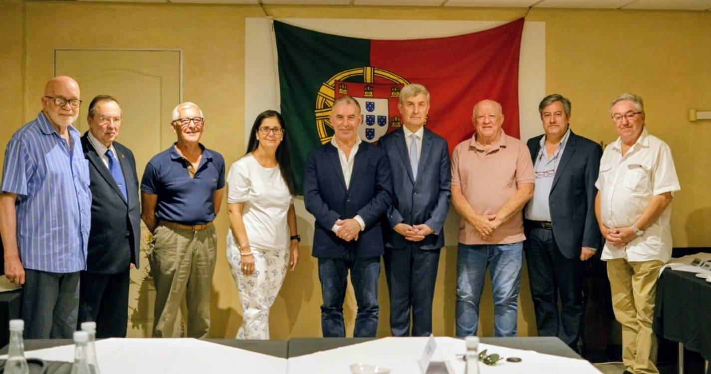 Secretário de Estado das Comunidades em encontro com conselheiros de África