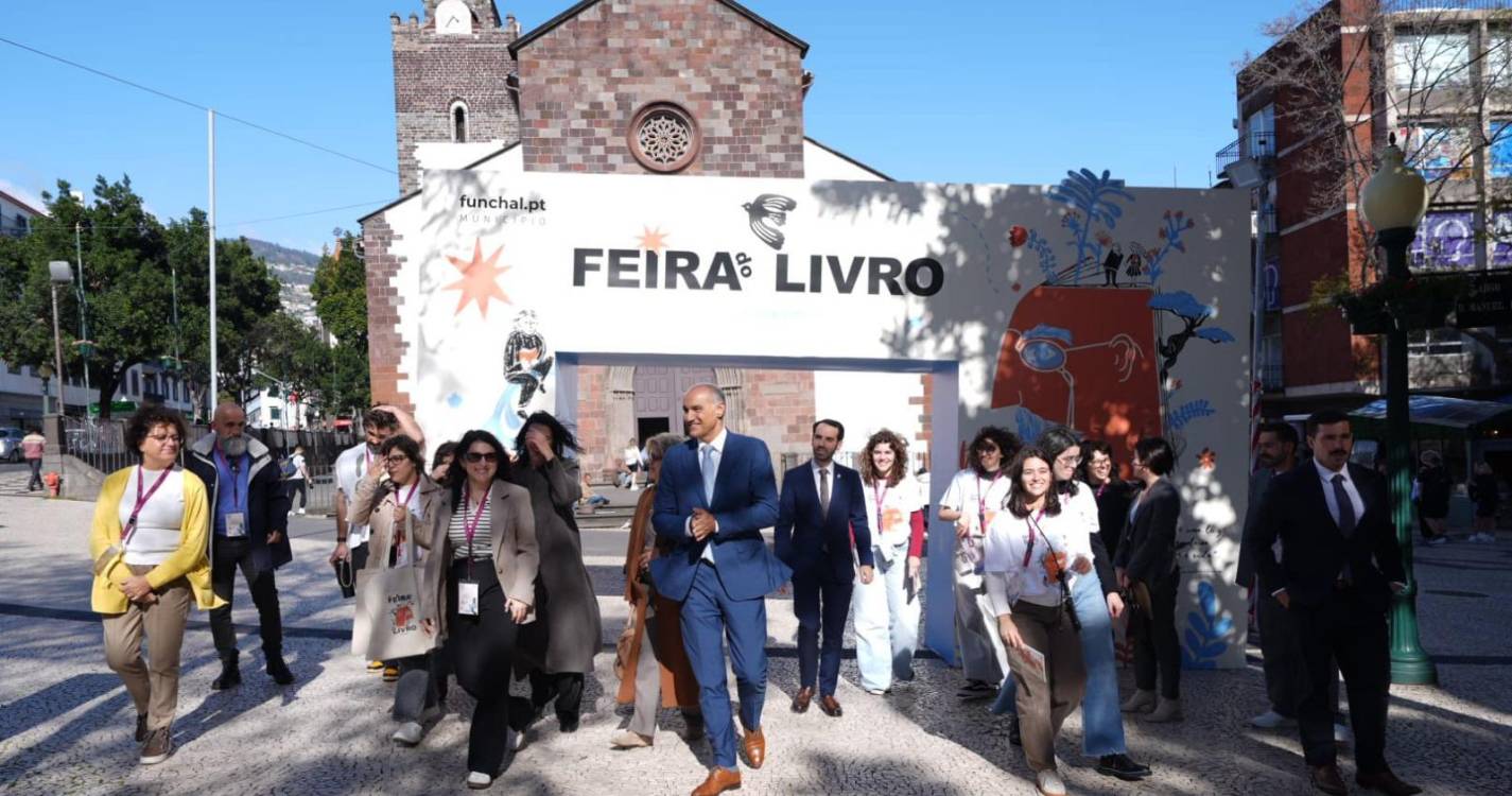 Jorge Carvalho satisfeito com a adesão à Feira do Livro
