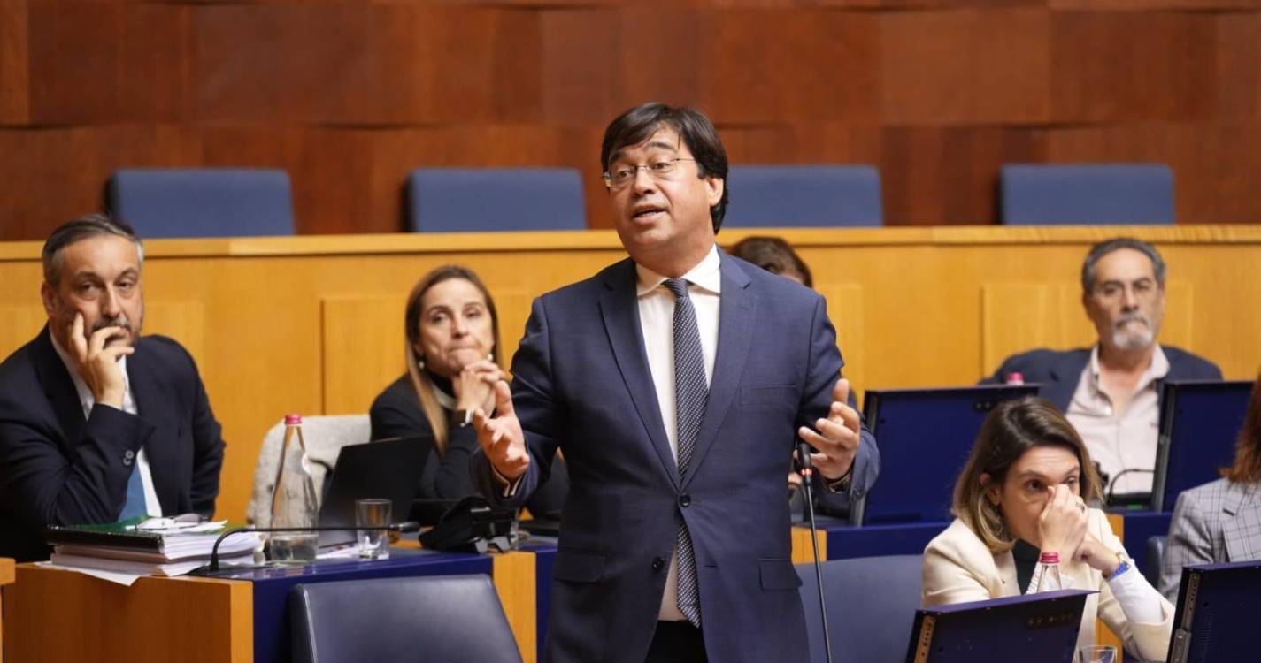 ORAM26: PS pergunta por mão de obra e terrenos para habitação