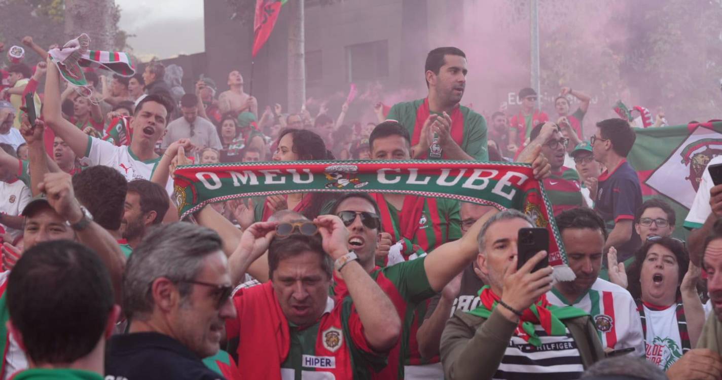 Festa ‘rija’ nos Barreiros após a confirmação do regresso maritimista à I Liga (com fotos e vídeos)
