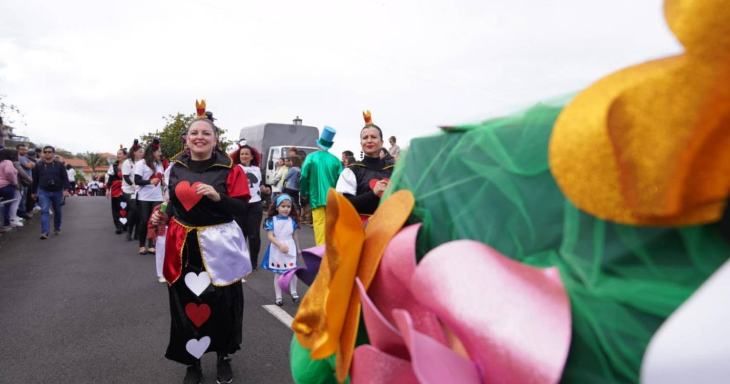 Clima de animação e folia paira sobre o centro de Santana