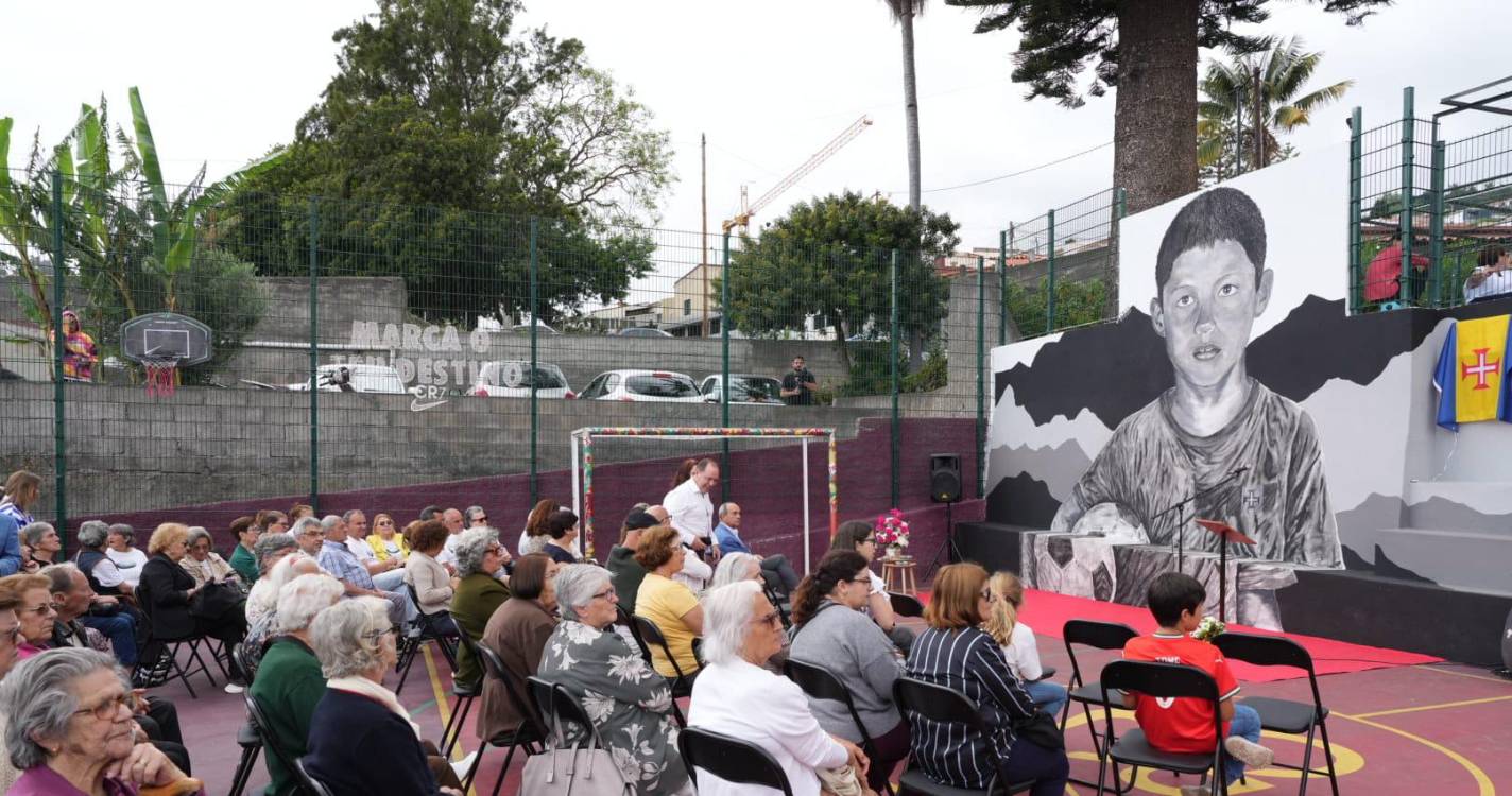 Veja como ficou o mural de homenagem a Cristiano Ronaldo na Quinta Falcão