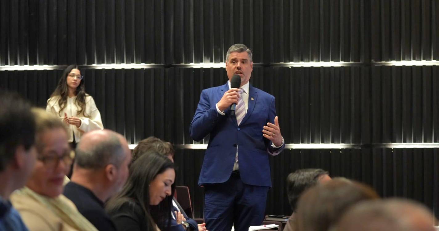 Parlamento na Comunidade: Duarte Sumares apela ao orgulho madeirense e valoriza percurso da Autonomia