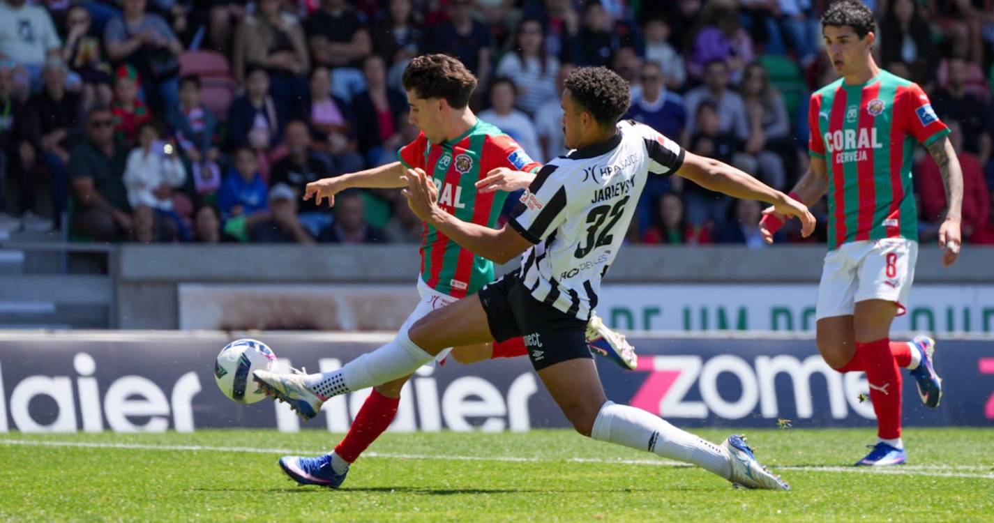II Liga: Marítimo e Portimonense empatados a zero ao intervalo