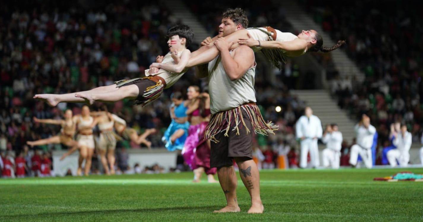 Desporto Escolar: Estádio do Marítimo vibra com espetáculo gímnico (com fotos)