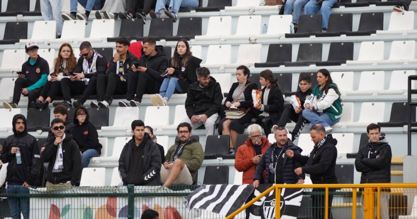 Veja quem está nas bancadas do Estádio da Madeira para o Nacional-AVS