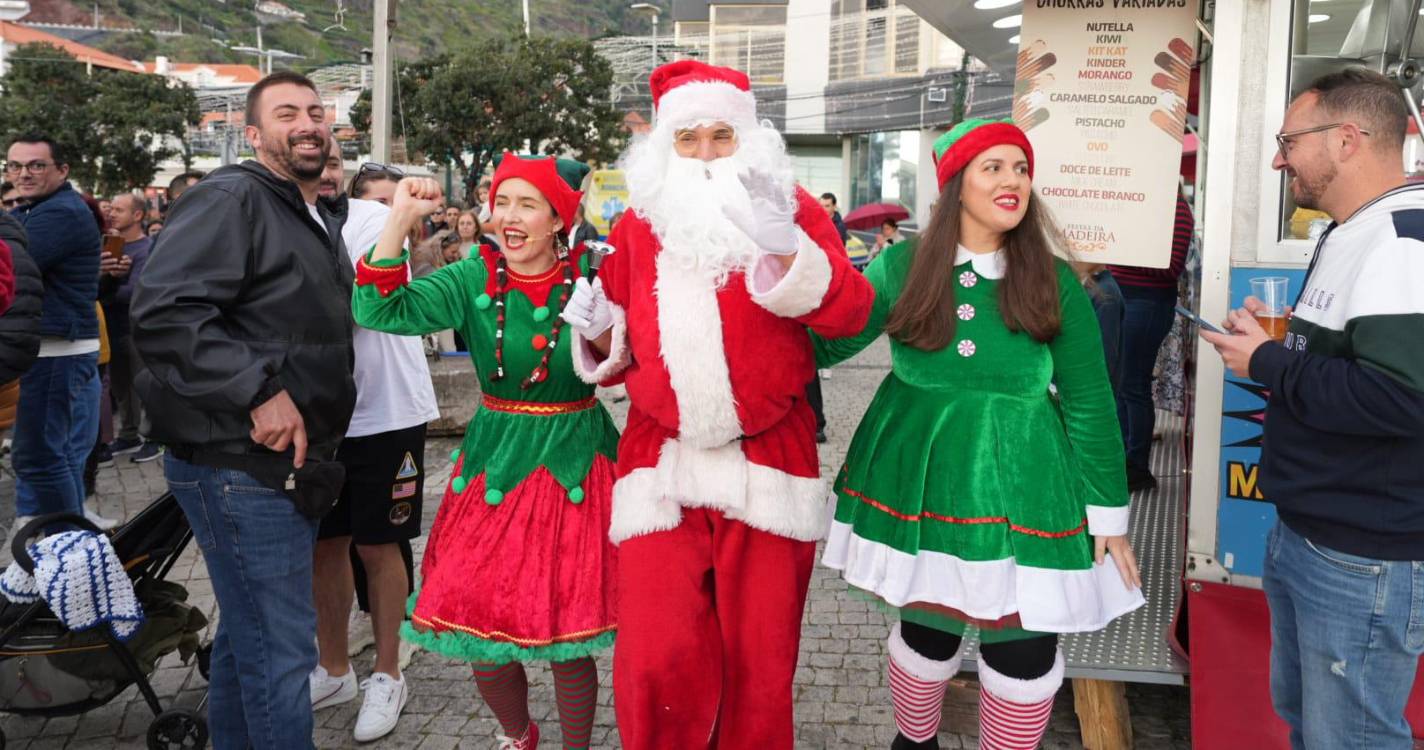 Pai Natal já chegou à Ribeira Brava e encantou miúdos e graúdos
