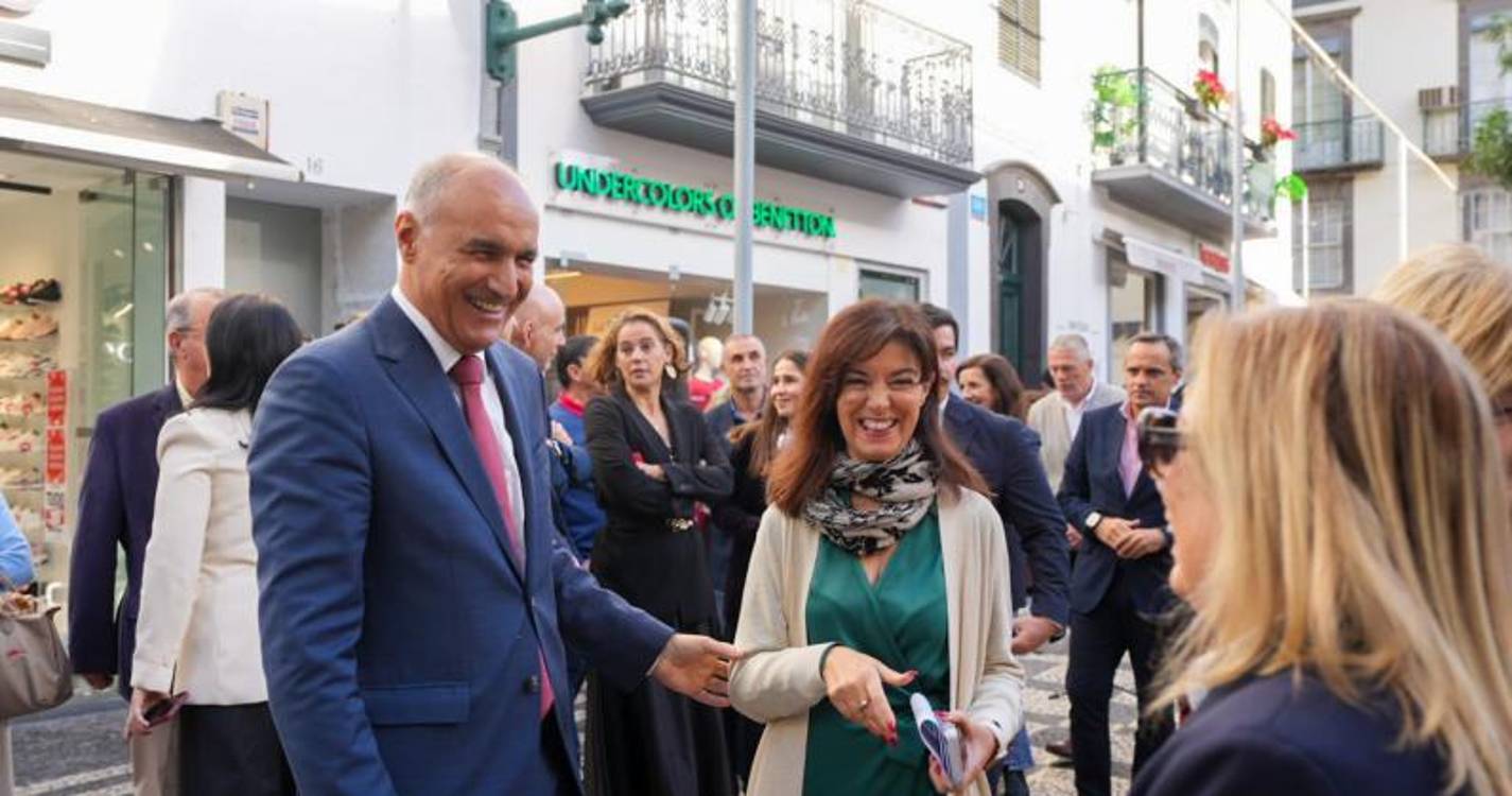 Mercado do Largo do Chafariz recriado à moda do século XIX (com fotos)